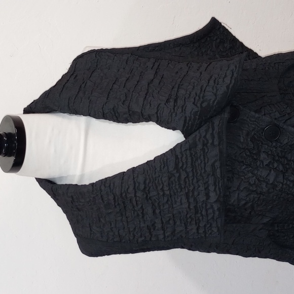 Kedem Sasson Black Scuptural Lightweight Crinkle Vest with pockets, OS - Picture 8 of 14